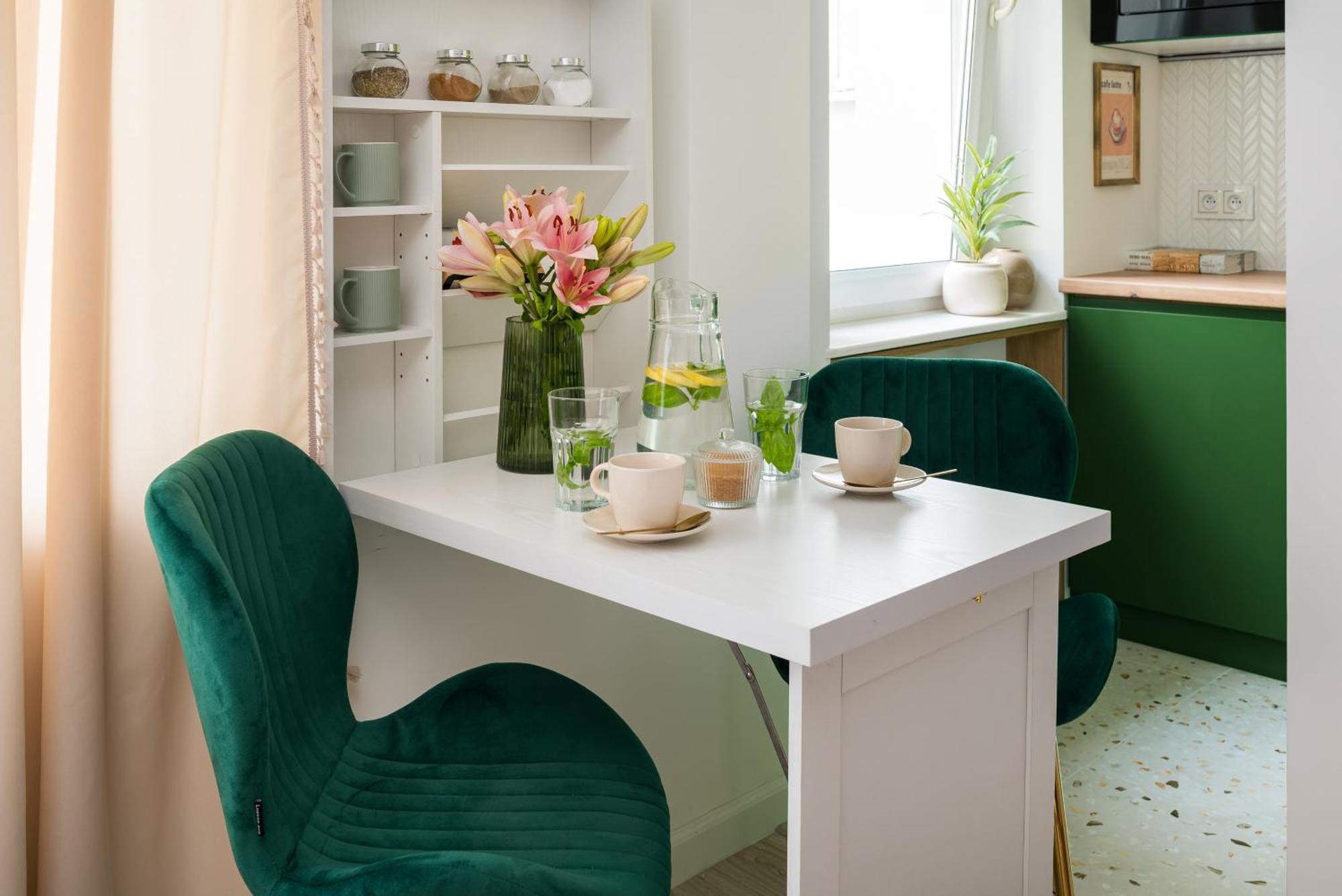 Lovely Downtown Studio At Most Lively Hoza Street, Discover Warsaw On Foot Exterior photo