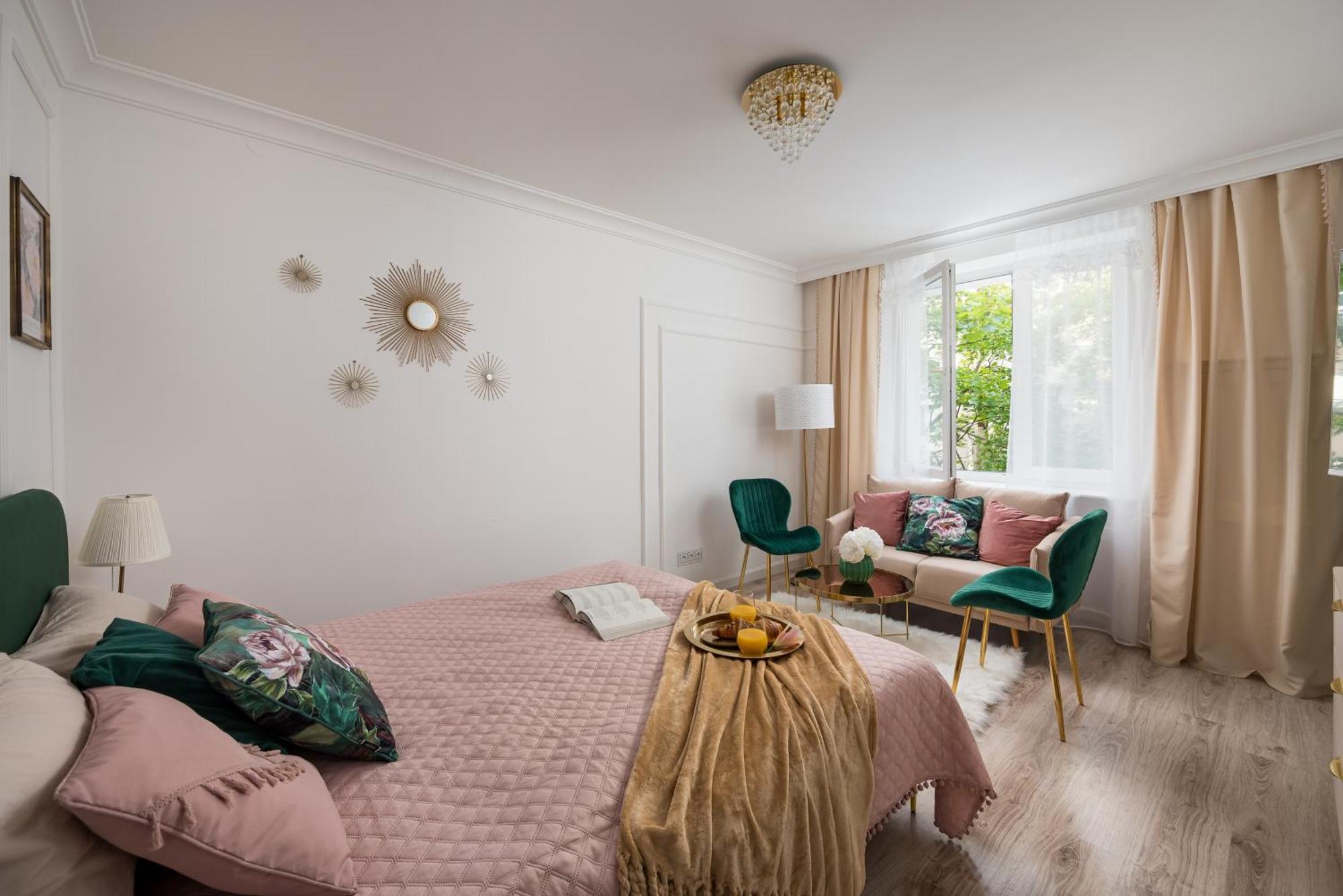 Lovely Downtown Studio At Most Lively Hoza Street, Discover Warsaw On Foot Exterior photo